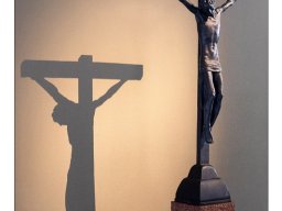 Christel Trica "Am Kreuz"